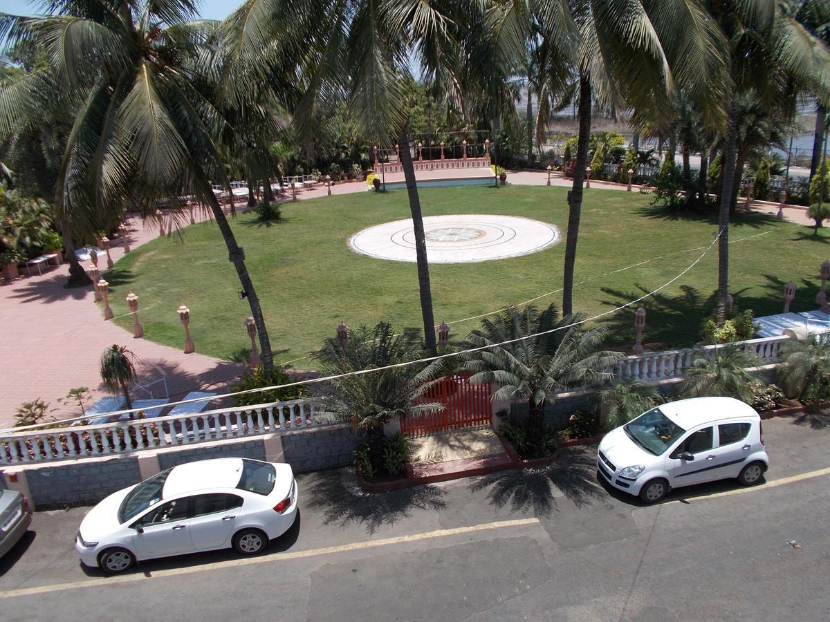 דמאן Sandy Resort מראה חיצוני תמונה