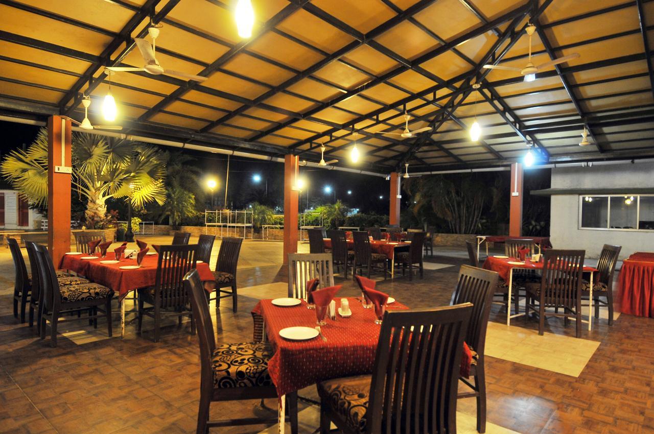 דמאן Sandy Resort מראה חיצוני תמונה